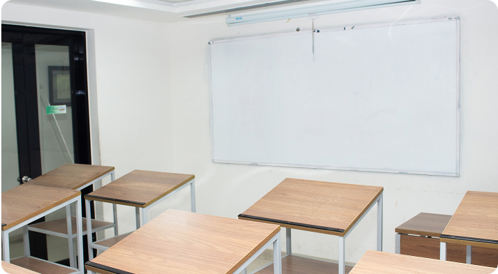 日本専門技能中等専門学校→ sau đó JPC／本校