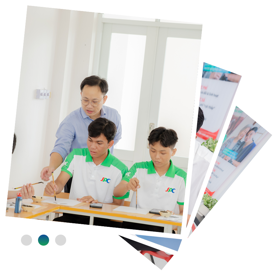 日本専門技能中等専門学校→ sau đó JPC／本校
