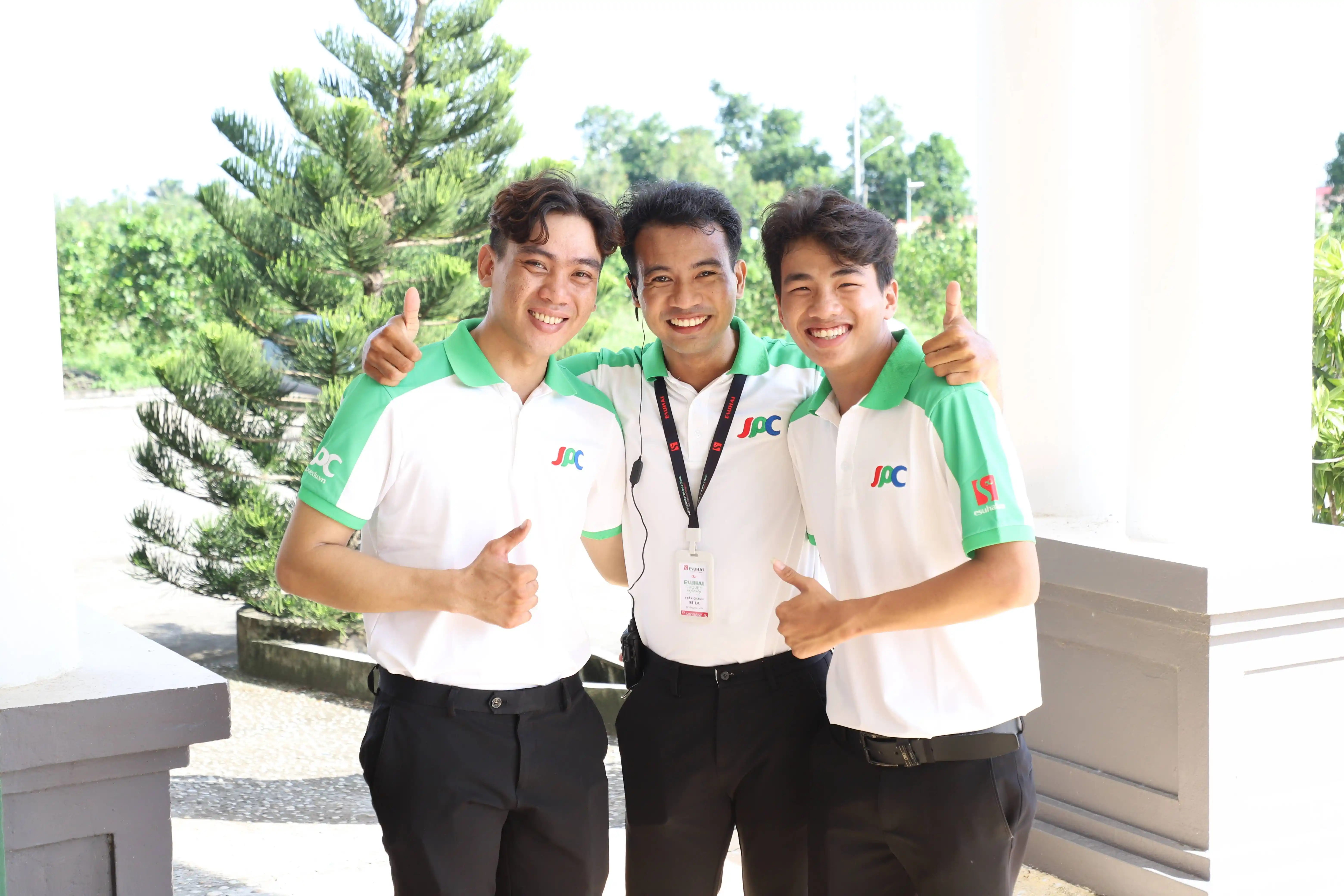 日本専門技能中等専門学校→ sau đó JPC／本校