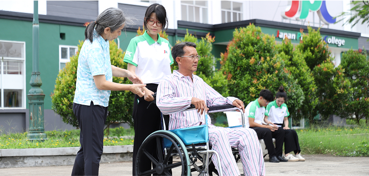 日本専門技能中等専門学校→ sau đó JPC／本校