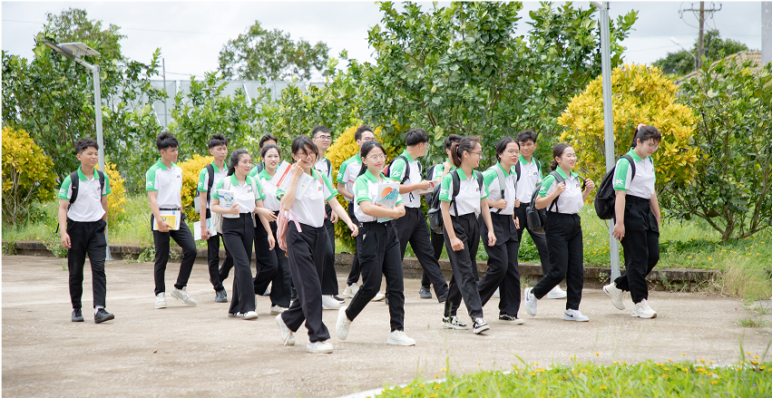 日本専門技能中等専門学校→ sau đó JPC／本校